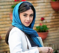 آزاده صمدی